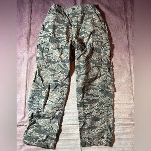 US Air Force Mens 34R x 30 Digital Camoflauge Authentic Military Pants Trousers